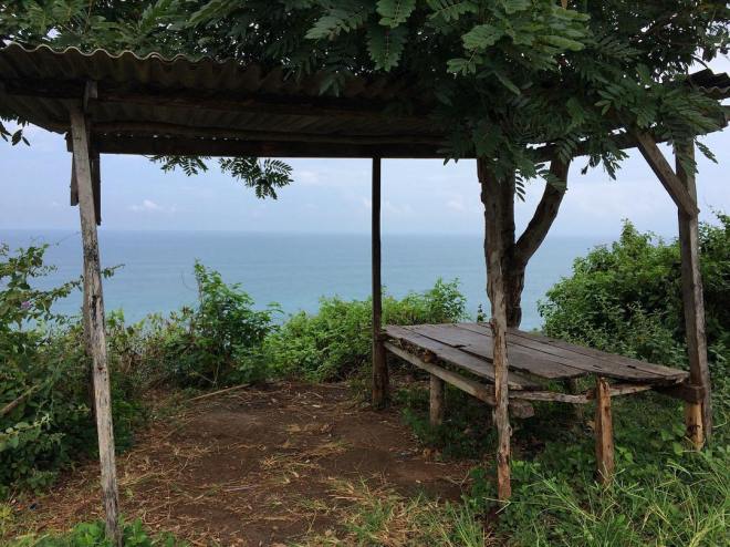 Pantai Ngunggahan Pantai Gunungkidul