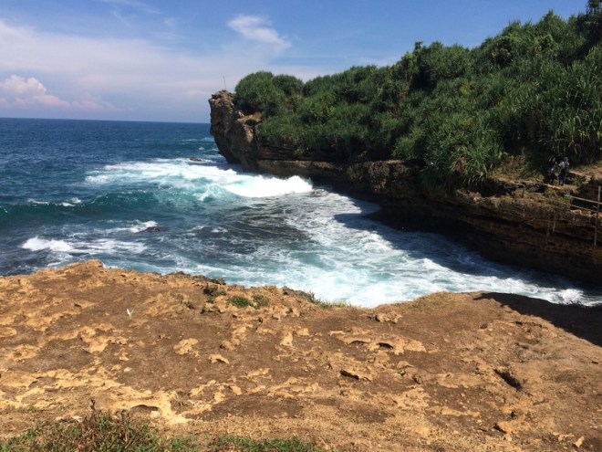 Kokoh di Pantai Jogan Purwodadi Tepus Gunungkidul