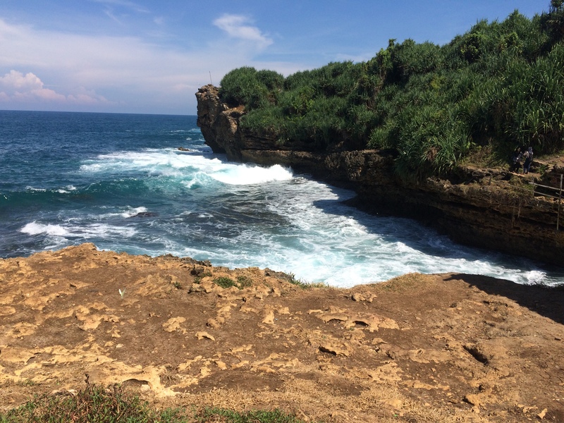 Kokoh di Pantai Jogan Purwodadi Tepus Gunungkidul