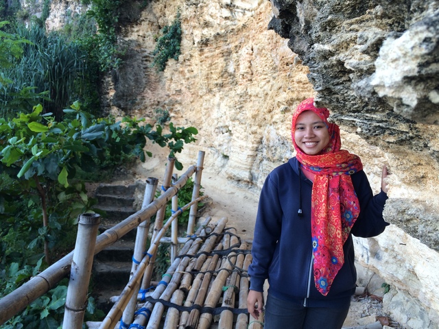 Menyebrangi Jembatan Bambu Menuju Bukit Tanjung - Pok Tunggal - Gunungkidul