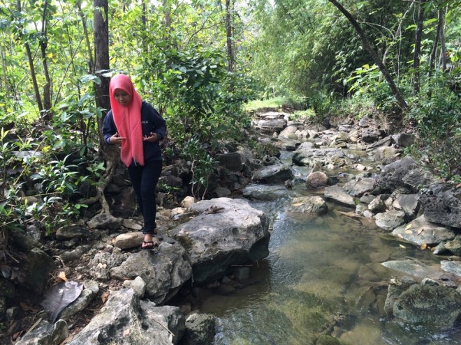 Menuju ke Curug Bangunsari