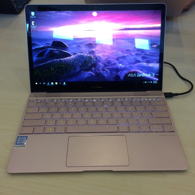 Zenbook 3 on Asus Zenvolution